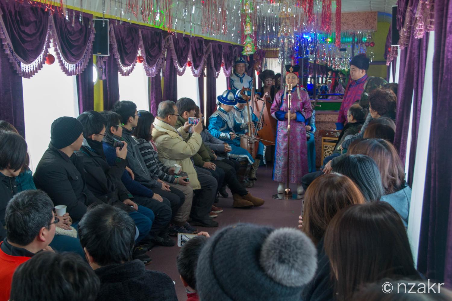 モンゴルの民族音楽