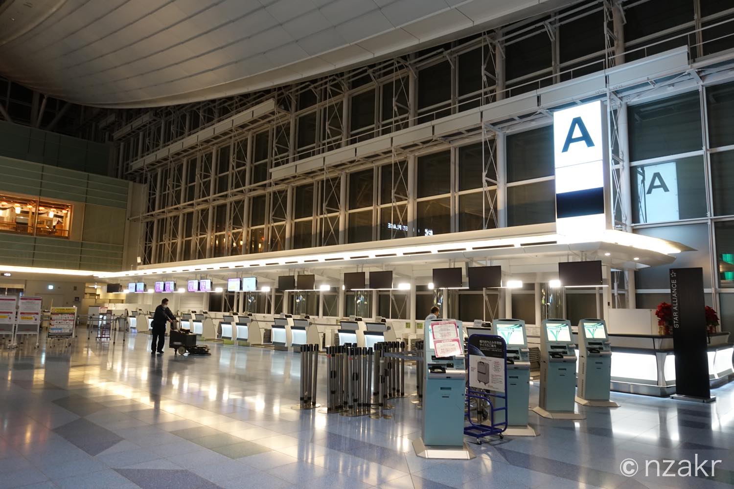 羽田空港国際線ターミナル チェックインカウンターA